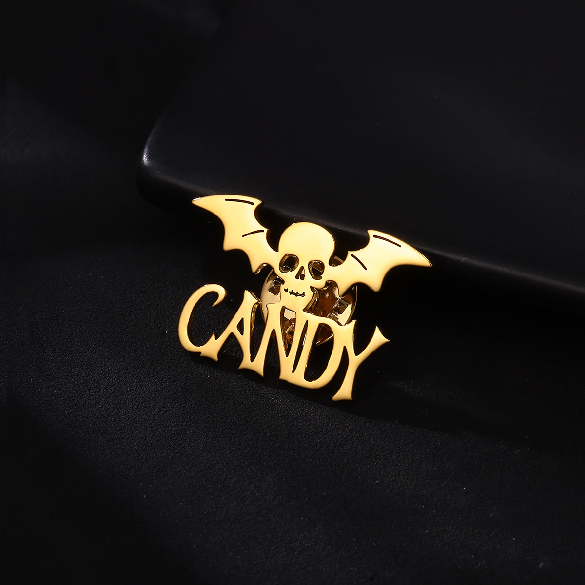 Customized Name Skeleton Bat B - огляд і ціна Men Accessories Brooch